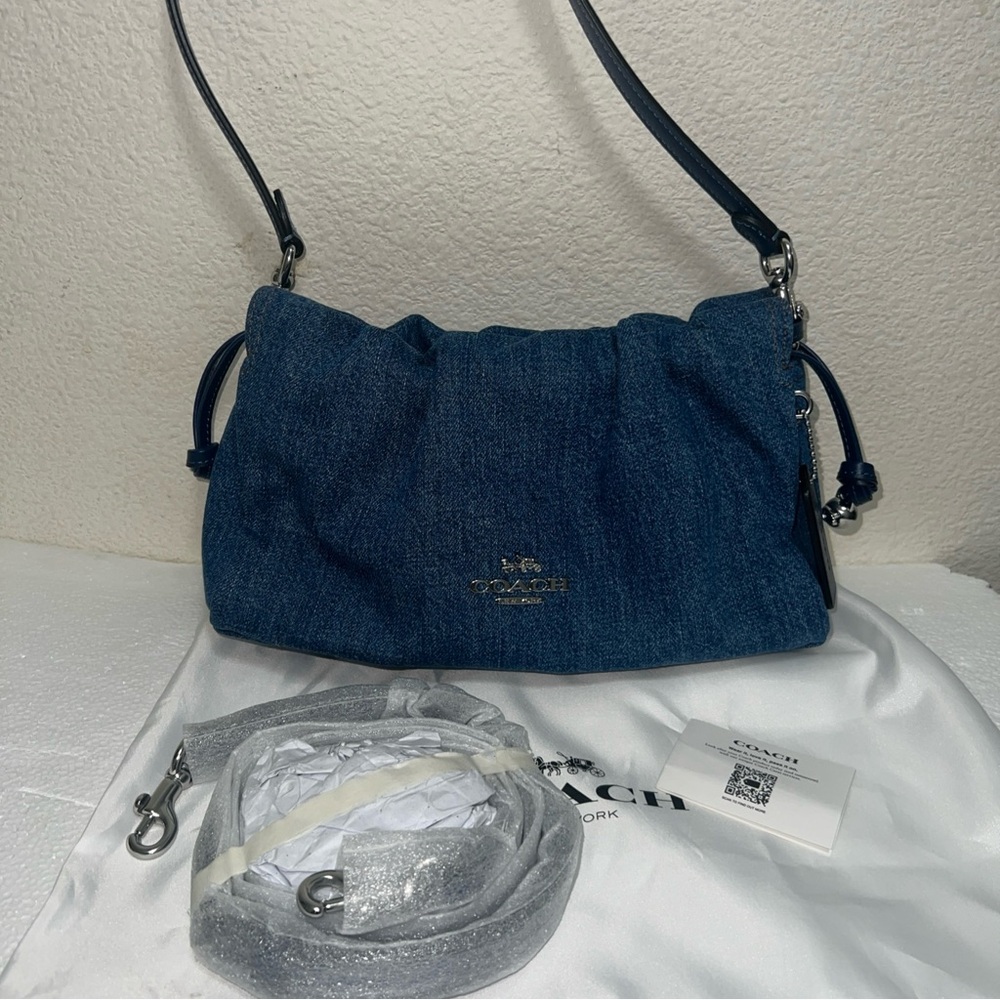 Coach Faye Shoulder Bag Crossbody In Signature Denim/silver/Indigo CAK37